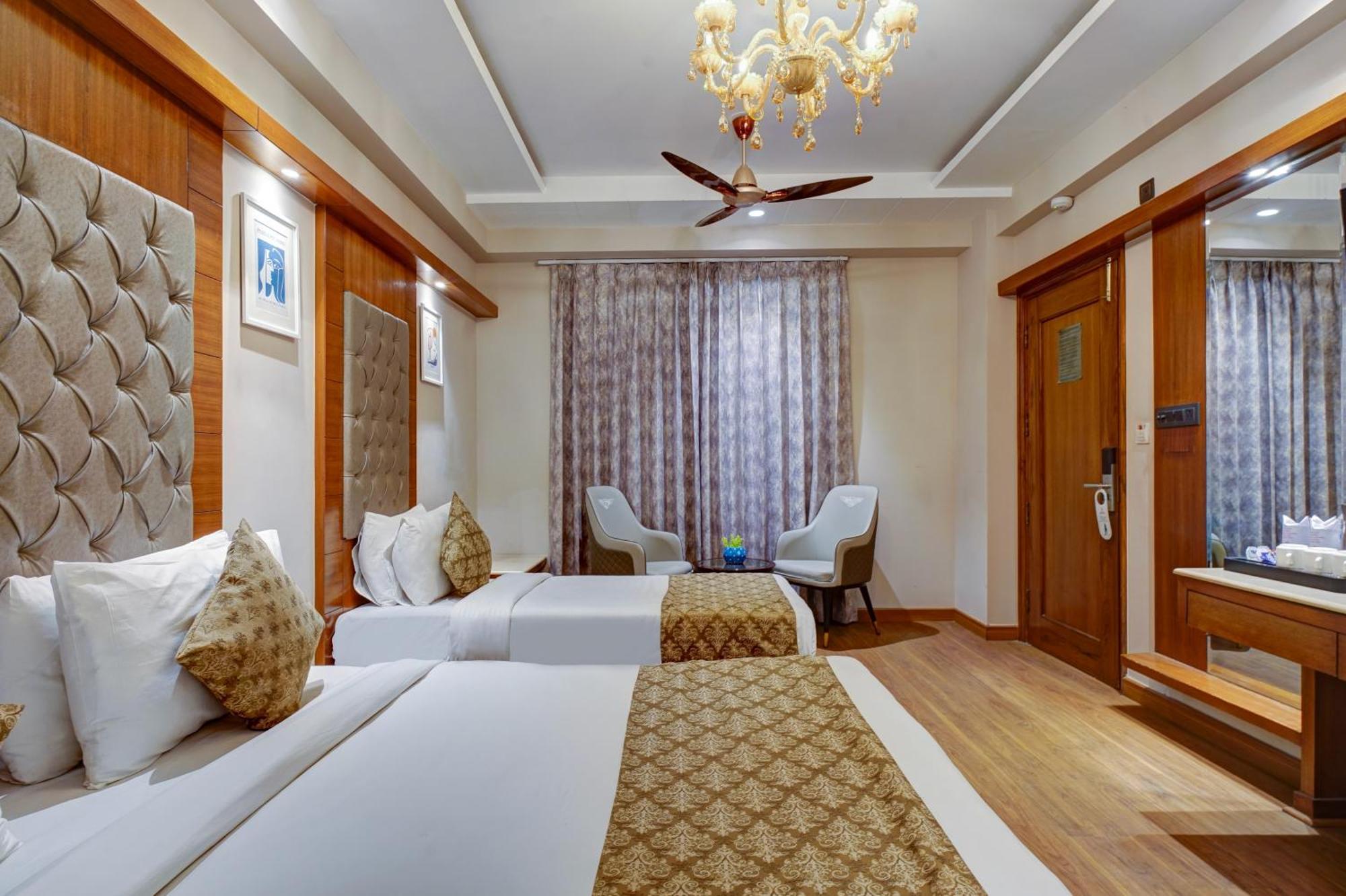 Hotel The Pearl - Free Airport Pickup - Traveler'S Choice Award Winner For 2025 New Delhi Exterior photo
