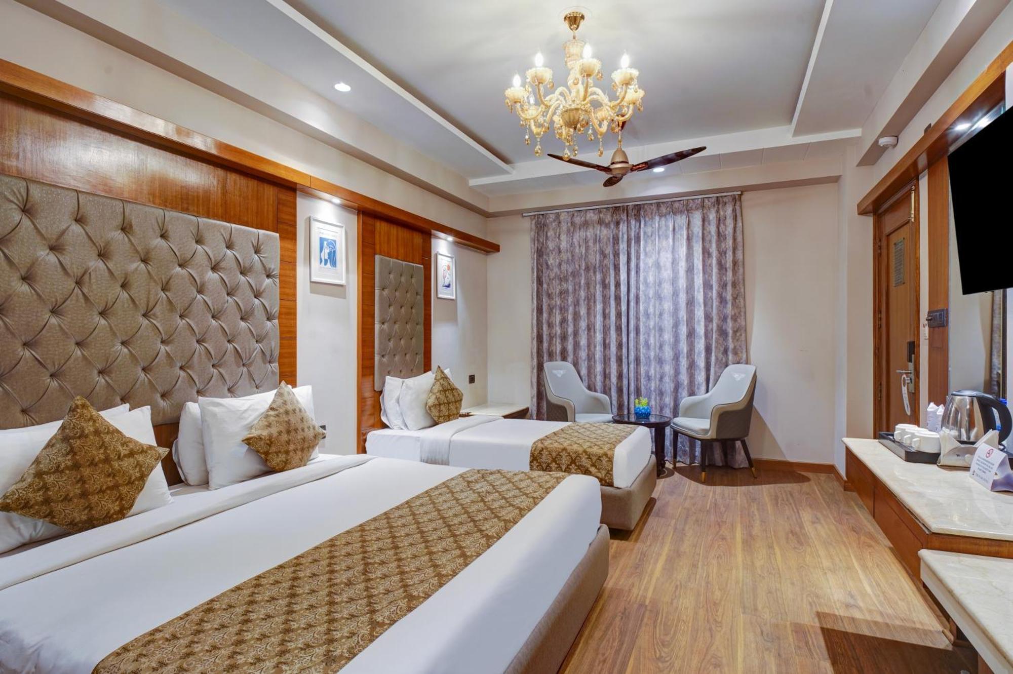 Hotel The Pearl - Free Airport Pickup - Traveler'S Choice Award Winner For 2025 New Delhi Exterior photo